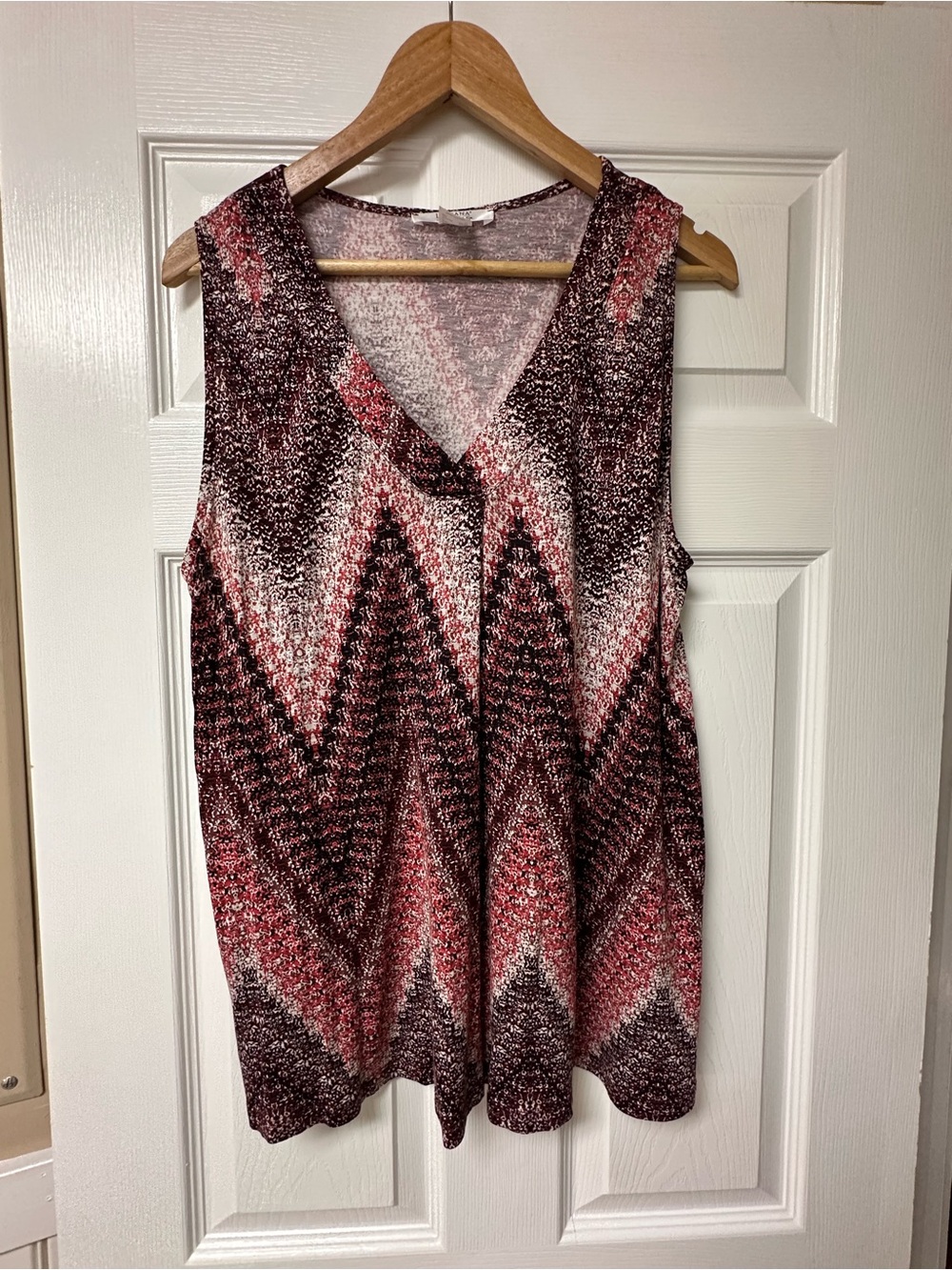 VENUS Chevron Print Sleeveless Skirt - Red, Black, White